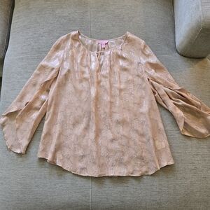Lilly Pulitzer Women's Peach Shimmering  Blouse with Slit Sleeves Sz Medium EUC
